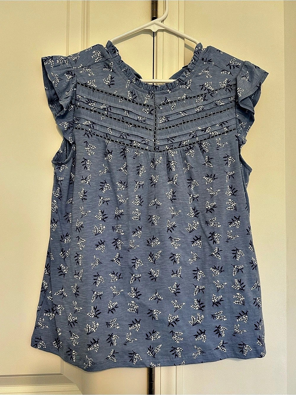 Lucky Brand Floral Short Sleeve Cotton Blouse in Blue - Small